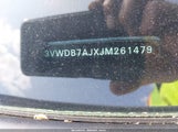 VOLKSWAGEN JETTA 1.4T SE/1.4T WOLFSBURG EDITION 3VWDB7AJXJM261479 снимка