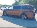TOYOTA SIENNA LE 5TDKRKEC0MS062918 снимка