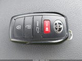 TOYOTA CAMRY XSE 4T1DAACK9SU570040 снимка