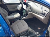 HYUNDAI ELANTRA SE KMHD74LFXJU450331 снимка