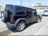 JEEP WRANGLER 4-DOOR SPORT S 4X4 1C4HJXDG5PW615358 fotografie