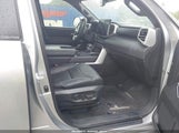 TOYOTA SEQUOIA PLATINUM 7SVAAAAA2RX003622 снимка