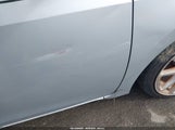 Toyota Corolla Le 2T1BURHE5EC027452 снимка