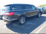 Lincoln Navigator Standard L 5LMJJ3MT2MEL10966 снимка
