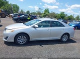 TOYOTA CAMRY LE 4T1BF1FKXCU151409 снимка