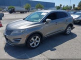 LINCOLN MKC PREMIERE 5LMCJ1C91HUL49949 снимка
