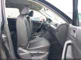 Volkswagen Tiguan 2.0T Se/2.0T Sel/2.0T Sel R-Line/2.0T Sel R-Line Black 3VV3B7AX1KM183891 fotografie
