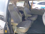 Toyota Sienna Xle V6 8 Passenger 5TDYK3DC5DS285011 photo