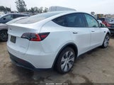 TESLA MODEL Y LONG RANGE DUAL MOTOR ALL-WHEEL DRIVE 5YJYGDEE7MF090894 fotografie