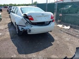 TOYOTA CAMRY LE 4T1BE46K49U920421 снимка