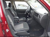 Jeep Patriot Latitude 1C4NJPFB5ED916466 снимка