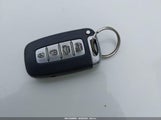 HYUNDAI SONATA LIMITED 5NPEC4AC9BH117787 снимка