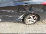 HYUNDAI ELANTRA SE 5NPDH4AE7FH589958 снимка