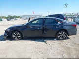 Nissan Altima Sv Fwd 1N4BL4DV0NN324286 photo