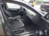 VOLKSWAGEN PASSAT S 1VWAT7A38HC077932 снимка