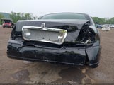 Lincoln Town Car Ultimate 1LNHM83W94Y651040 снимка
