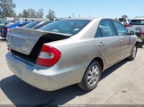Toyota Camry Le/Xle JTDBE32K130239748 снимка