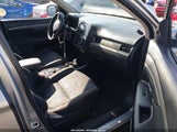MITSUBISHI OUTLANDER SE JA4AZ3A35JZ055622 снимка