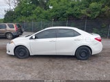 Toyota Corolla Le 5YFBURHEXJP764494 снимка