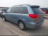 TOYOTA SIENNA LE 5TDKK4CC0AS312155 снимка
