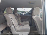 TOYOTA SIENNA LE 5TDKK4CC0AS312155 снимка