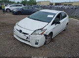 TOYOTA PRIUS THREE JTDKN3DU4B0322023 снимка