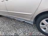 TOYOTA SIENNA LE 5TDKK4CC2AS302601 снимка