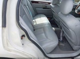 LINCOLN TOWN CAR ULTIMATE 1LNHM83W64Y683461 снимка