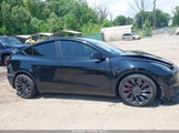 Tesla Model Y Performance Dual Motor All-Wheel Drive 7SAYGDEF0PF712493 fotografie