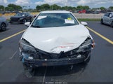 TOYOTA COROLLA LE 5YFBURHE5HP611421 снимка