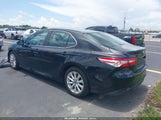 TOYOTA CAMRY LE 4T1B11HK5JU045281 photo
