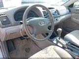 TOYOTA CAMRY LE 4T1BE32K13U240192 снимка