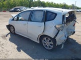 Honda Fit Sport JHMGE8H44AC027710 photo