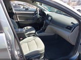 HYUNDAI ELANTRA SE 5NPD84LF0HH028221 снимка
