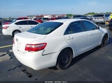 TOYOTA CAMRY LE 4T1BE46K27U670867 снимка