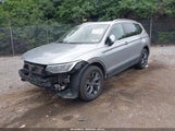 VOLKSWAGEN TIGUAN 2.0T SE 3VV2B7AX0NM159615 снимка