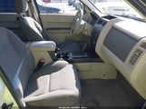FORD ESCAPE XLS/XLS MANUAL 1FMCU02Z88KD40828 снимка