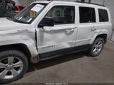 Jeep Patriot Latitude 1C4NJRFB2GD712545 снимка