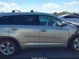 TOYOTA HIGHLANDER LIMITED V6 5TDDKRFH7FS135561 fotografie