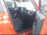 JEEP RENEGADE LATITUDE FWD ZACNJABB9KPK83144 photo