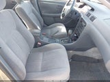 TOYOTA CAMRY LE JT2BG22K6Y0433633 снимка