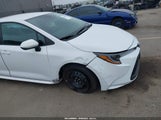 TOYOTA COROLLA LE 5YFB4MDE9SP236195 снимка
