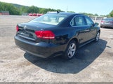 VOLKSWAGEN PASSAT 2.5L SE 1VWBP7A37DC080758 снимка