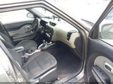 KIA SOUL KNDJN2A22F7124160 fotografie