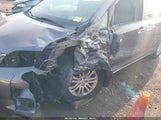 TOYOTA SIENNA XLE V6 5TDYK3DC7BS038411 fotografie