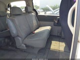 CHRYSLER TOWN & COUNTRY LX 2A8HR44H68R748665 photo