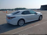 TOYOTA CAMRY LE 4T1C11AK2PU118937 снимка