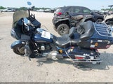 HARLEY-DAVIDSON FLTRU ROAD GLIDE ULTRA 1HD1KGM12DB651116 снимка