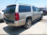 CHEVROLET SUBURBAN 1500 LT 1GNFK16327J350303 photo