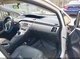 TOYOTA PRIUS TWO JTDKN3DU4D5577888 снимка